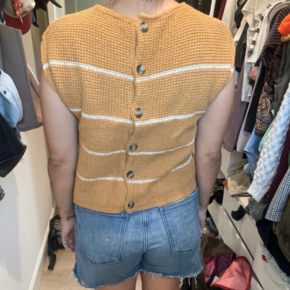 Madewell mustard striped short sleeve sweater with button back - Picture 2 of 3